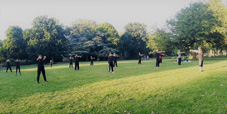 Start buitenlessen voor alle Kung Fu-groepen in park rozenburg